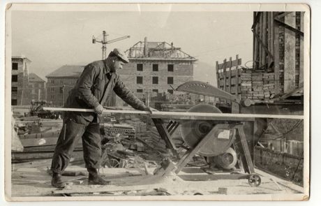 1961